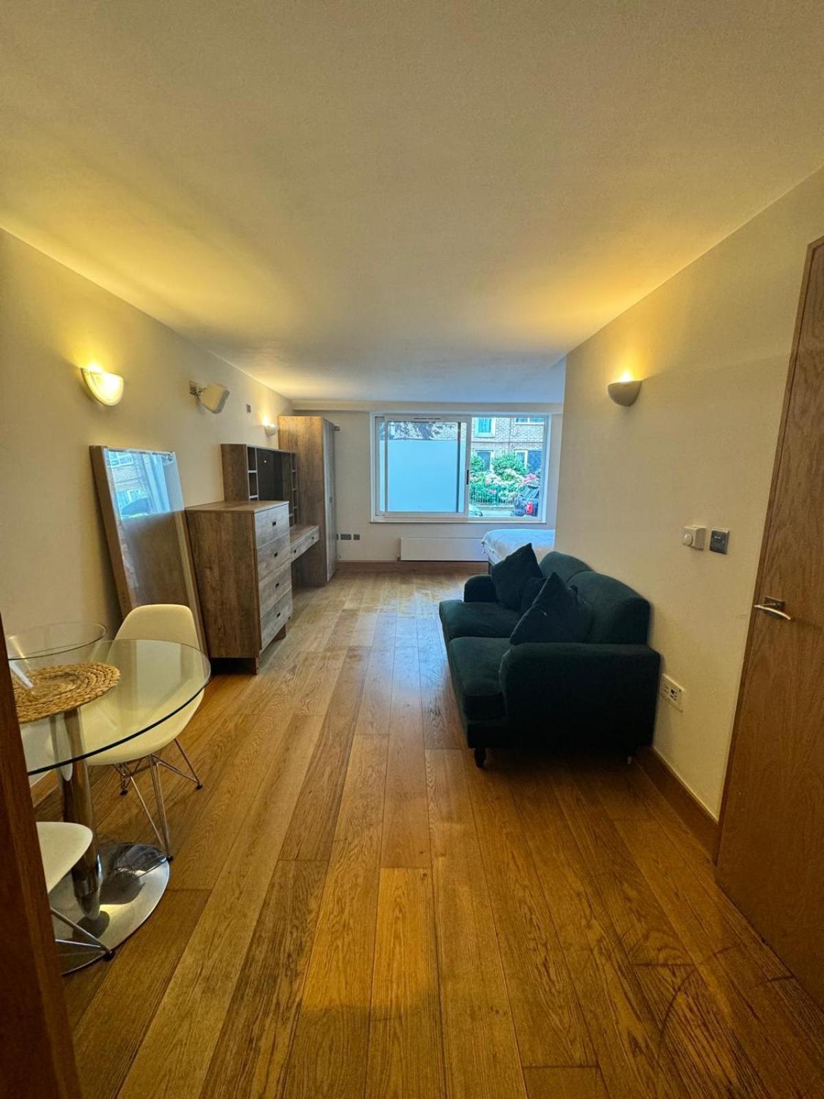 Westwood House Apartment Лондон Екстериор снимка