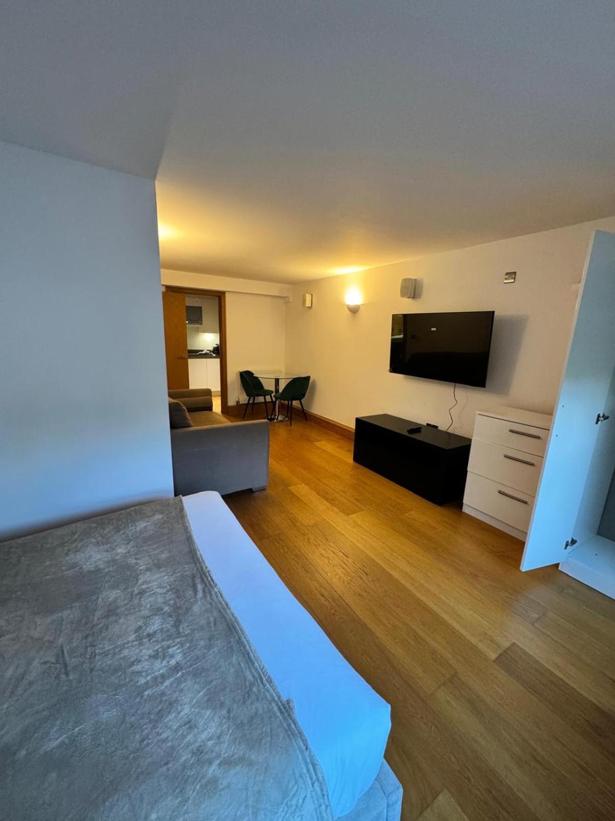 Westwood House Apartment Лондон Екстериор снимка