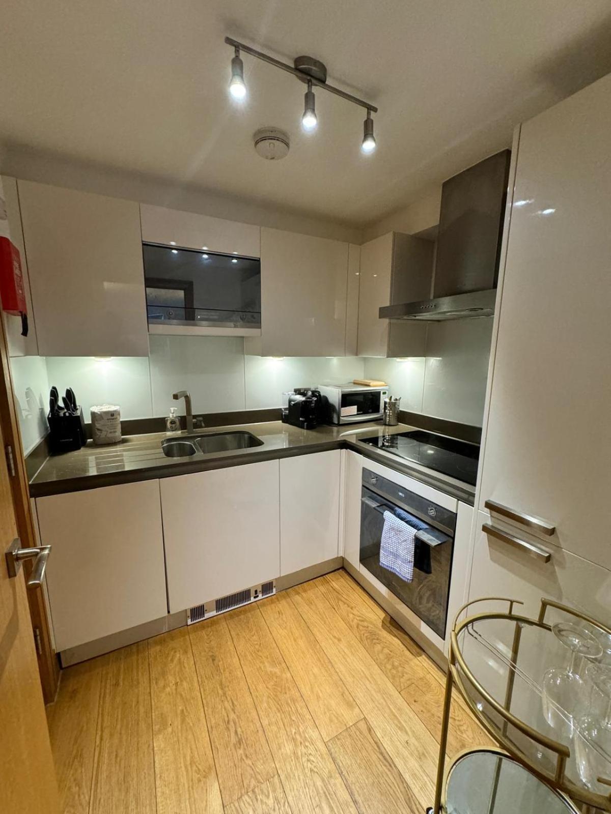 Westwood House Apartment Лондон Екстериор снимка