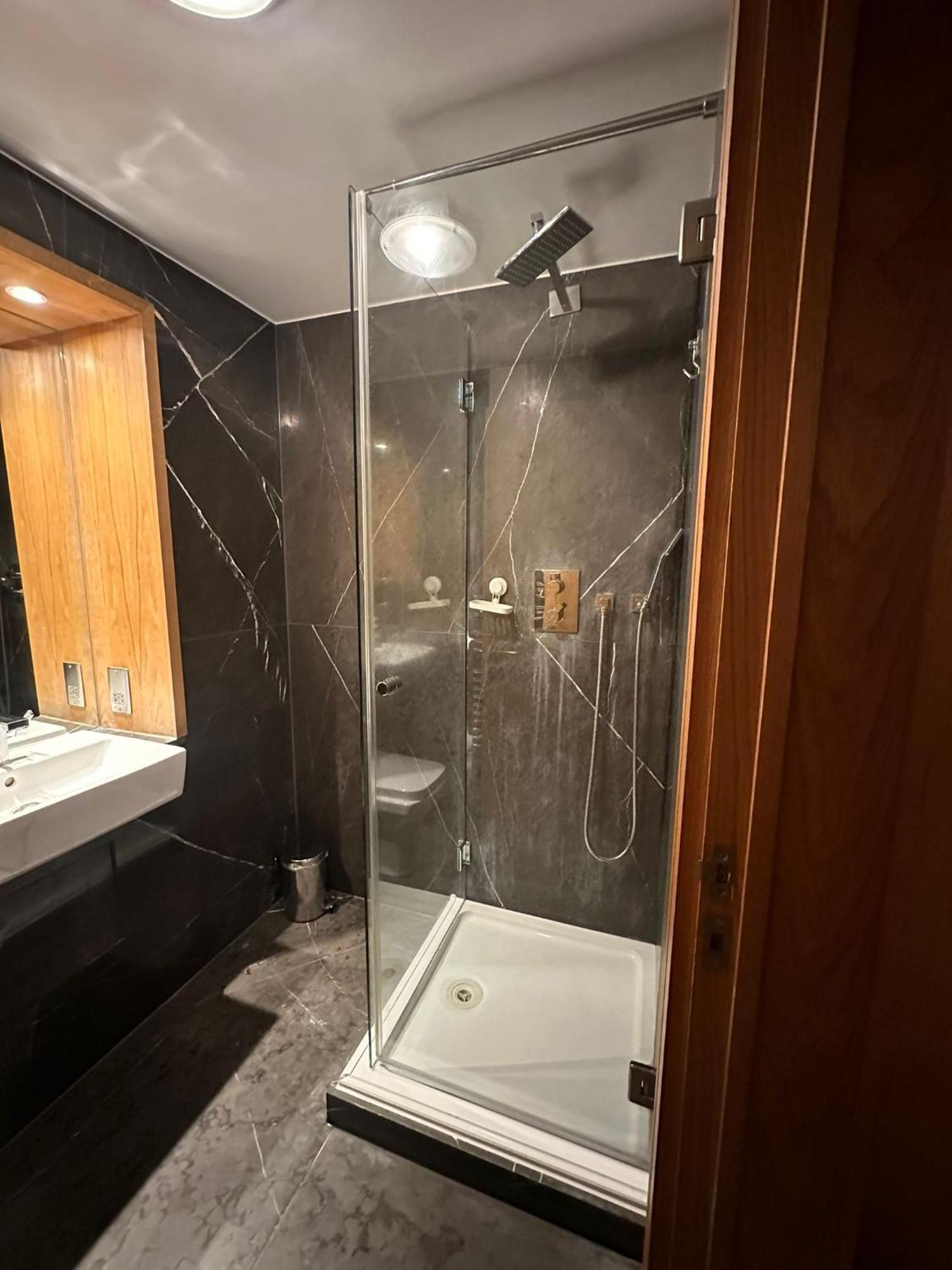 Westwood House Apartment Лондон Екстериор снимка